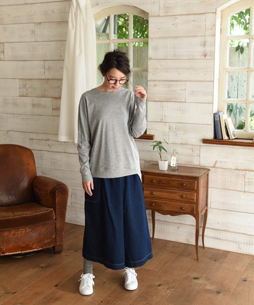 folklore（フォルクローレ）の「裏毛ドルマンプルオーバー/トップス（スウェット・レディース・グレー/ホワイト系その他/ボルドー/グリーン系その他/ネイビー/ブルー系その他・MEDIUM）」の14枚目の写真