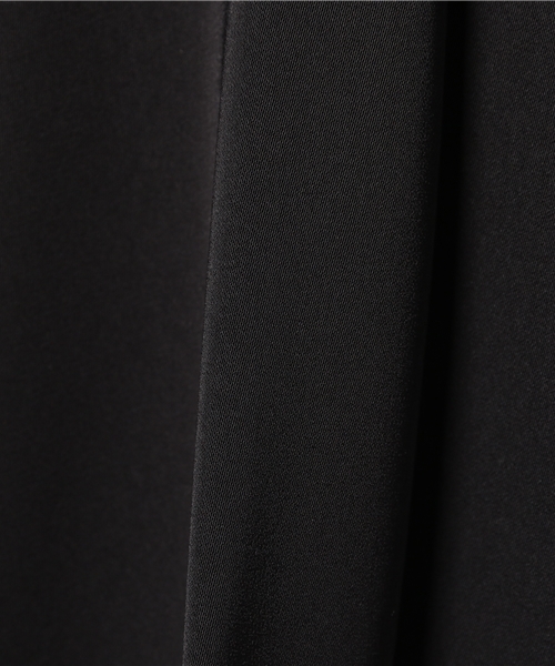 31 Sons de mode（トランテアン　ソン　ドゥ　モード）の「ノーカラーＶネックブラウス（シャツ/ブラウス・レディース・オフホワイト/ピンク/ブラック・36）」の10枚目の写真