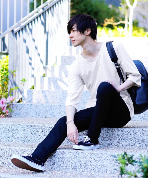 MONO-MART(モノマート)の「ツインロールネック Uネックカットソー T/C(3/4スリーブ)(Tシャツ/カットソー・メンズ・グレー/ブラウン/レッド/ネイビー/ロイヤルブルー/ピンク/チャコール/オートミール/ターコイズブルー/カーキ/スモークピンク/ブルー系その他/ワイン/エメラルド/ブラック/ホワイト・M/L/S/XL)」の18枚目の写真