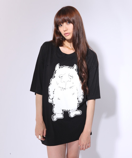 i（アイ）の「【i】かいじゅうPTT（Tシャツ/カットソー・レディース・ホワイト/オフホワイト/ブラック・ﾌﾘ-）」の3枚目の写真