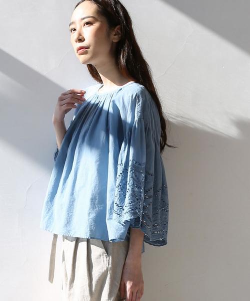coen(コーエン)の「【『リンネル』6月号掲載・Market】スカラップレーススリーブブラウス(シャツ/ブラウス・レディース・ライトブルー/マスタード/ピンク/ブラック・FREE)」の2枚目の写真