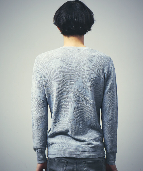 5351 POUR LES HOMMES(ゴーサンゴーイチプールオム)の「ストーンウォッシュニット(ニット/セーター・メンズ・インディゴブルー/ピンク/ブラック・44/46/48)」の11枚目の写真
