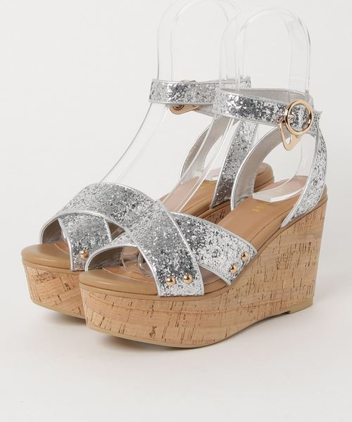 Heather(ヘザー)の「アツゾコクロスサンダル 783470(サンダル・レディース・ブラック/ホワイト/レッド/シルバー系その他・L/M/S)」の4枚目の写真