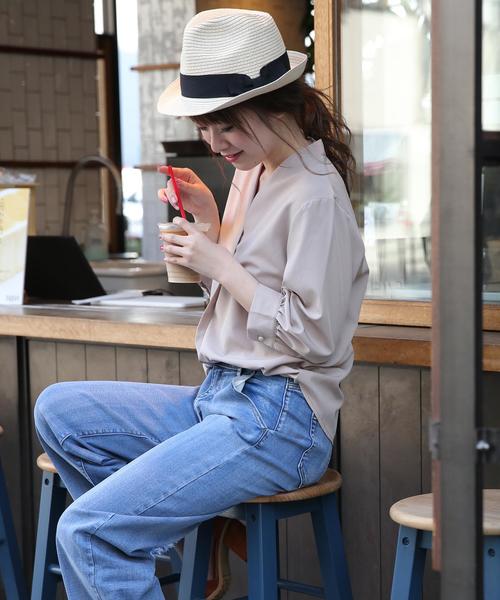 Girly Doll（ガーリードール）の「ブラウス　Vネックプルオーバー（シャツ/ブラウス・レディース・ライトブルー/ブラック/ベージュ/オフホワイト・M/L）」の4枚目の写真