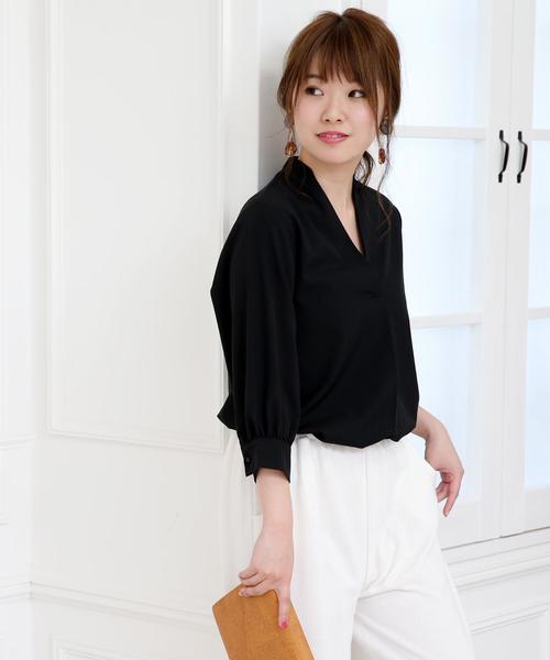 Girly Doll（ガーリードール）の「ブラウス　Vネックプルオーバー（シャツ/ブラウス・レディース・ライトブルー/ブラック/ベージュ/オフホワイト・M/L）」の18枚目の写真