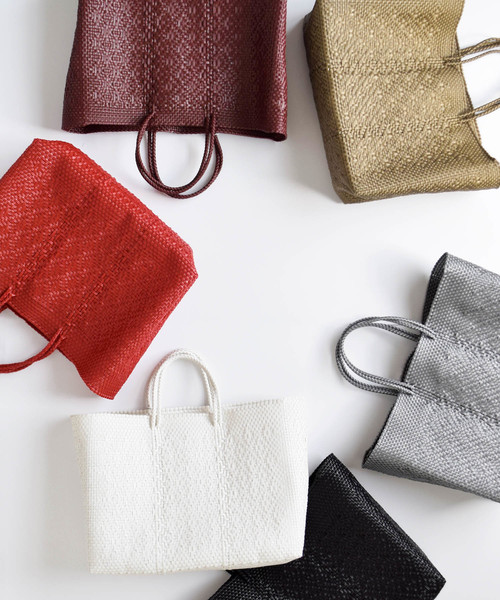 Letra（レトラ）の「「Letra / レトラ」メルカドバッグ“BASIC SERIES”L rombo-L（かごバッグ・レディース・ブラック×ホワイト/ブラック×ゴールド/シルバー系その他/ゴールド/ホワイト×ネイビー/ホワイト×レッド/ブラック/レッド/ボルドー/シルバー/ホワイト/ネイビー/ゴールド系その他・FREE）」の15枚目の写真