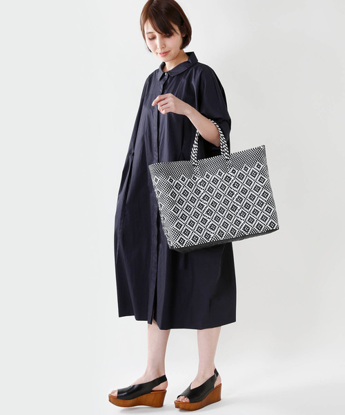 Letra（レトラ）の「「Letra / レトラ」メルカドバッグ“BASIC SERIES”L rombo-L（かごバッグ・レディース・ブラック×ホワイト/ブラック×ゴールド/シルバー系その他/ゴールド/ホワイト×ネイビー/ホワイト×レッド/ブラック/レッド/ボルドー/シルバー/ホワイト/ネイビー/ゴールド系その他・FREE）」の19枚目の写真