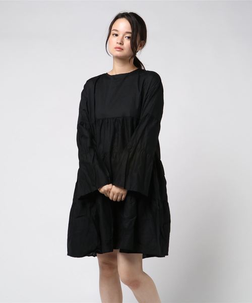 LOWRYS FARM（ローリーズファーム）の「ティアードワンピース　807102（ワンピース・レディース・ブラック/レッド・LARGE/MEDIUM）」の14枚目の写真
