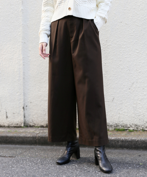 LOWRYS FARM（ローリーズファーム）の「キモウワイドパンツ／Ｂ　820344（その他パンツ・レディース・ブラウン/グレー/アイボリー/ブラウン系その他・MEDIUM/LARGE）」の3枚目の写真