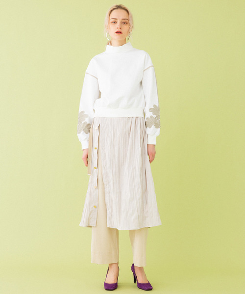 UNITED TOKYO（ユナイテッドトウキョウ）の「エンブロイダリースエット