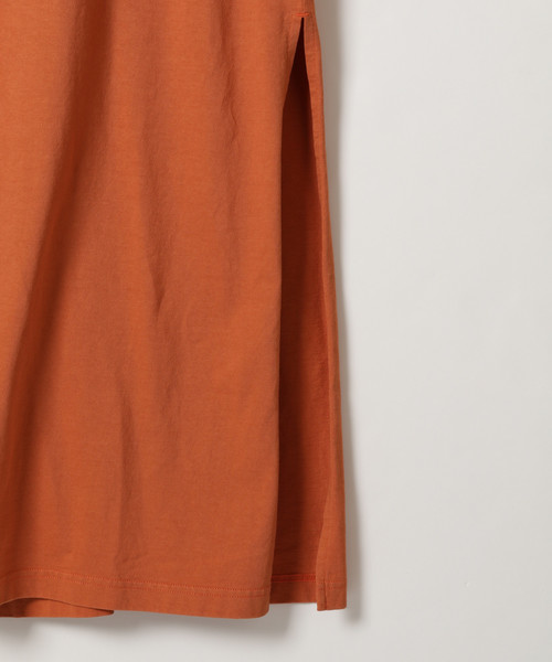 niko and...(ニコアンド)の「USAコットンノースリスリットワンピース(ワンピース・レディース・パープル/オレンジ/マスタード/ブラック/オフホワイト・MEDIUM/LARGE)」の11枚目の写真