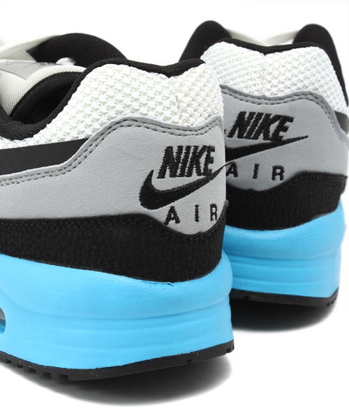 NIKE(ナイキ)の「ナイキ エアマックス ライトウェイト NIKE AIR MAX LITE C1.0 631758-104(スニーカー・メンズ・ホワイト・29.5cm)」の2枚目の写真