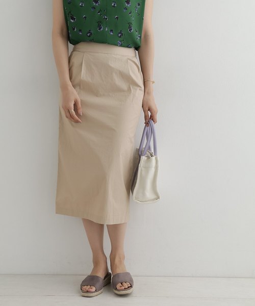 URBAN RESEARCH DOORS（アーバンリサーチドアーズ）の「ワンウォッシュタックストレートスカート∴（スカート・レディース・ベージュ/ネイビー・38/36）」の7枚目の写真