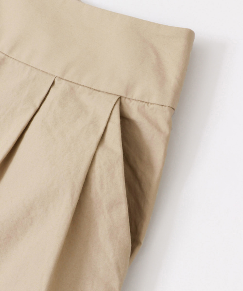 URBAN RESEARCH DOORS（アーバンリサーチドアーズ）の「ワンウォッシュタックストレートスカート∴（スカート・レディース・ベージュ/ネイビー・38/36）」の16枚目の写真