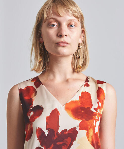 AEWEN MATOPH（イウエン マトフ）の「＜AEWEN MATOPH（イウエン マトフ）＞ フラワープリント ワンピース（ワンピース・レディース・ネイビー/ベージュ・38/36）」の11枚目の写真