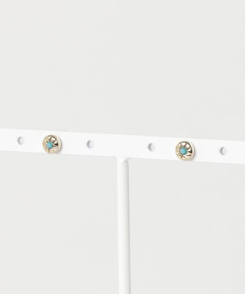 Kahiko（カヒコ）の「【Kahiko】プチコンチョターコイズブルーピアス（ピアス（両耳用）・レディース・シルバー/ゴールド・FREE）」の2枚目の写真