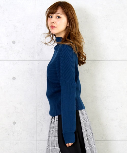 n'ee-ne(ネーネ)の「ボトルネックドルマンプルオーバー(ニット/セーター・レディース・ボルドー/ブルー/ブラック/グレー/オフホワイト・M)」の13枚目の写真