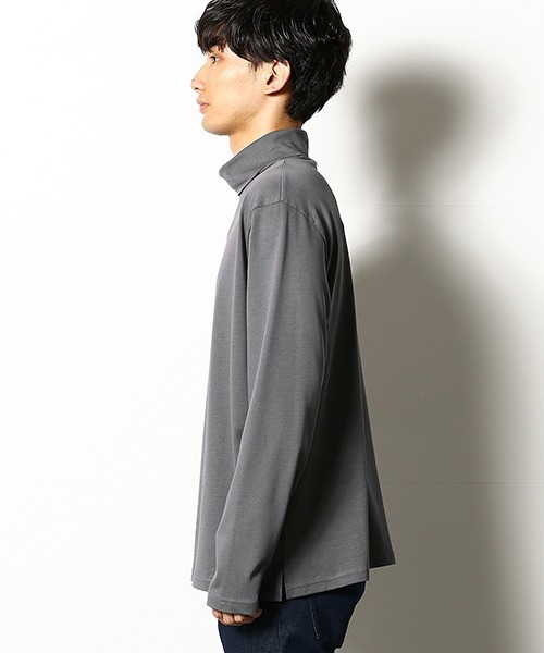 COMME　CA COMMUNE（コムサコミューン）の「スヴィンコットン　タートルネック　Tシャツ（Tシャツ/カットソー・メンズ・ホワイト/ブラック/ワイン/グレー・MEDIUM/LARGE）」の15枚目の写真