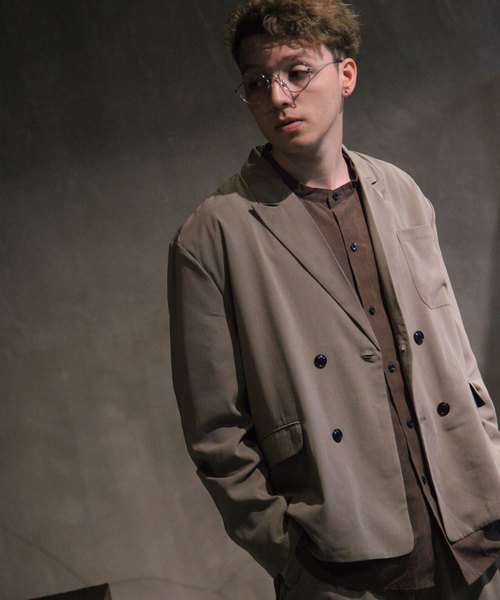 Nilway(ニルウェイ)の「【Nilway】ドレープポリトロダブルテーラードジャケット(テーラードジャケット)」|グレイッシュベージュ