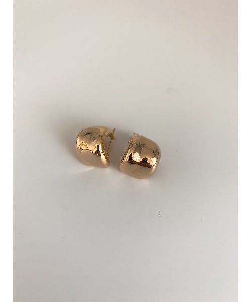 mou(モウ)の「デコボコ歪みピアス(ピアス(両耳用)・レディース・シルバー/ゴールド・FREE)」の6枚目の写真