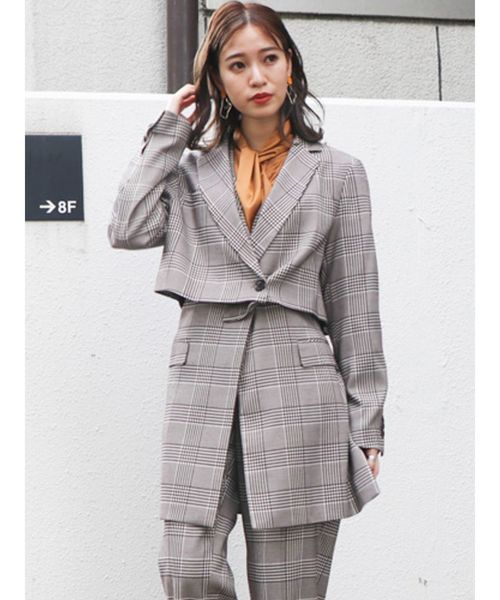 dazzlin（ダズリン）の「コンパクトショートジャケット（テーラードジャケット・レディース・その他1/キャメル/ブラック・FREE）」の3枚目の写真