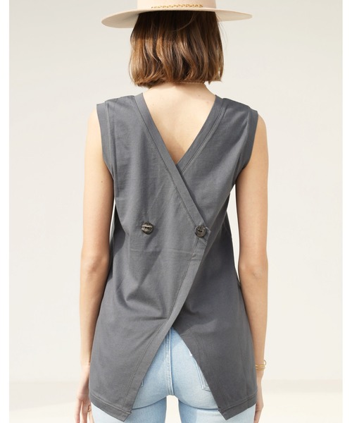 ALEXIA STAM(アリシアスタン)の「Back Crossed Button Tank Top/バッククロスボタンタンクトップ(タンクトップ・レディース・ホワイト/モカ/グレイッシュベージュ/チャコール・FREE)」の9枚目の写真