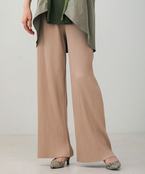 Bou Jeloud（ブージュルード）の「プリーツカットワイドパンツ（その他パンツ・レディース・ベージュ/アイボリー/モカ/ブラック・FREE）」の4枚目の写真