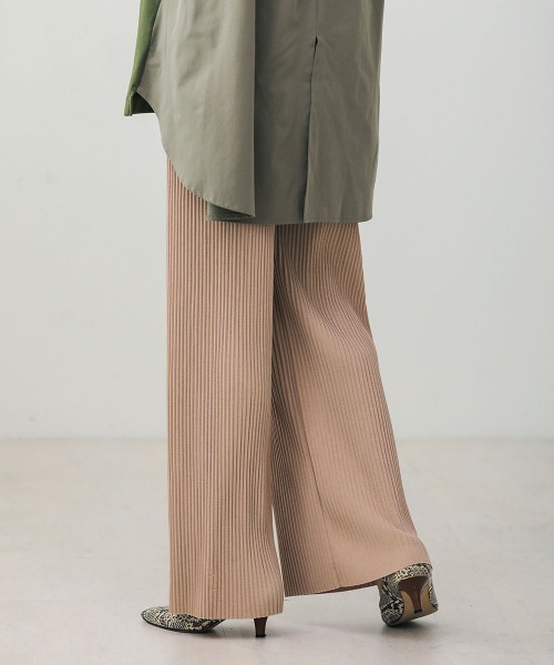 Bou Jeloud（ブージュルード）の「プリーツカットワイドパンツ（その他パンツ・レディース・ベージュ/アイボリー/モカ/ブラック・FREE）」の14枚目の写真