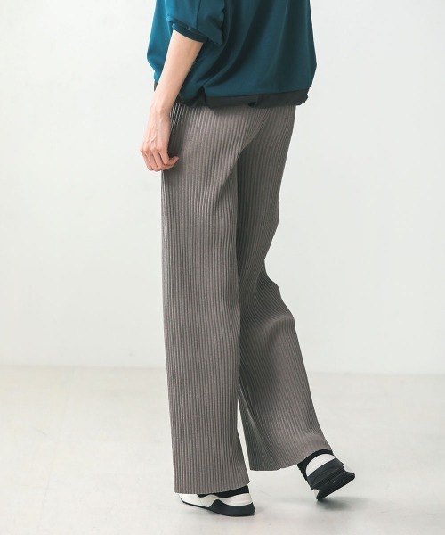 Bou Jeloud（ブージュルード）の「プリーツカットワイドパンツ（その他パンツ・レディース・ベージュ/アイボリー/モカ/ブラック・FREE）」の22枚目の写真