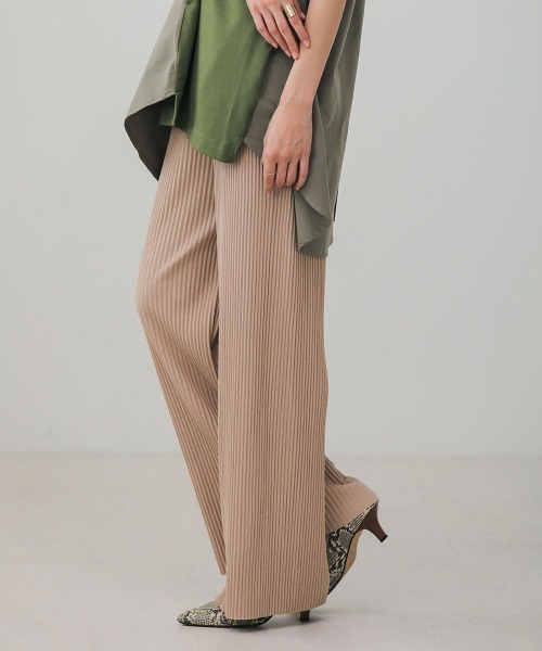 Bou Jeloud（ブージュルード）の「プリーツカットワイドパンツ（その他パンツ・レディース・ベージュ/アイボリー/モカ/ブラック・FREE）」の10枚目の写真