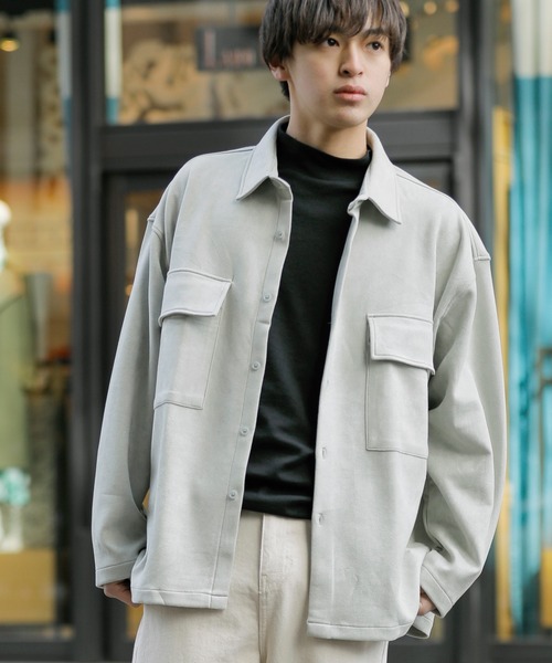 Beno(ビーノ)の「ストレッチ カットスエード ワイドシルエット CPO シャツ(シャツ/ブラウス・メンズ・スモークピンク/サックスブルー/グレイッシュベージュ/ライトカーキ・L/M)」の1枚目の写真