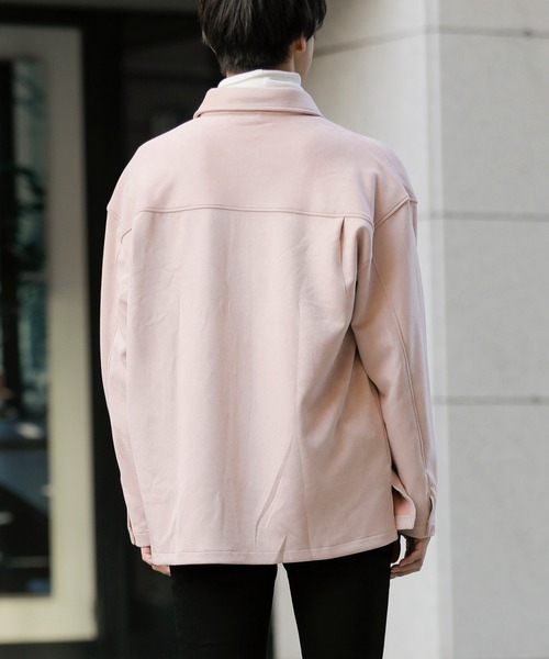 Beno(ビーノ)の「ストレッチ カットスエード ワイドシルエット CPO シャツ(シャツ/ブラウス・メンズ・スモークピンク/サックスブルー/グレイッシュベージュ/ライトカーキ・L/M)」の16枚目の写真