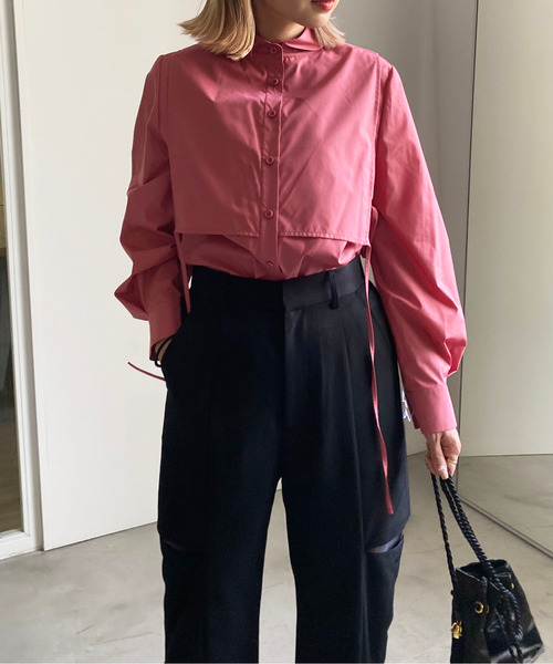Ameri（アメリ）の「CRESCENT COLLAR APRON SHIRT（シャツ/ブラウス・レディース・ホワイト/カーキ/ピンク・FREE）」の11枚目の写真