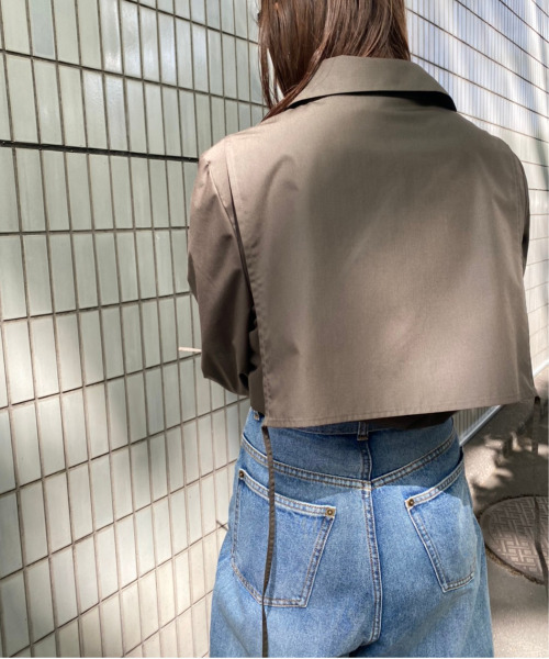 Ameri（アメリ）の「CRESCENT COLLAR APRON SHIRT（シャツ/ブラウス・レディース・ホワイト/カーキ/ピンク・FREE）」の19枚目の写真