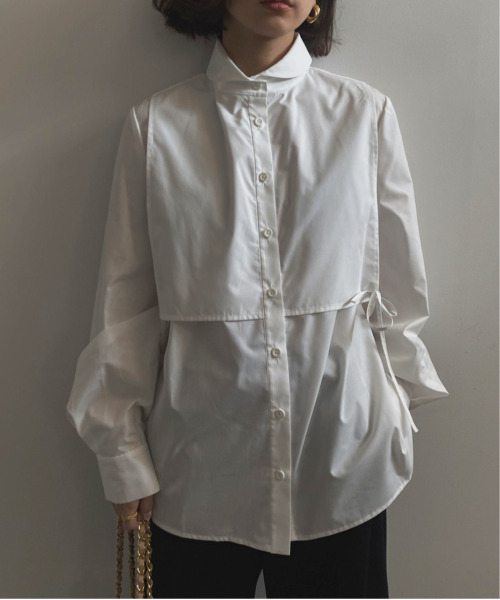 Ameri（アメリ）の「CRESCENT COLLAR APRON SHIRT（シャツ/ブラウス・レディース・ホワイト/カーキ/ピンク・FREE）」の10枚目の写真