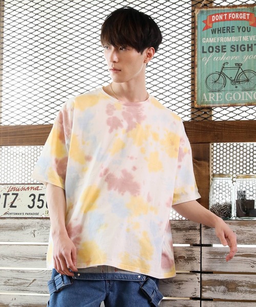 TopIsm(トップイズム)の「タイダイ染め ビッグシルエット半袖Tシャツ(Tシャツ/カットソー・メンズ・イエロー/ブルー/ブラック・M/L)」の3枚目の写真