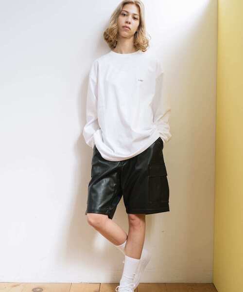 URBAN RESEARCH（アーバンリサーチ）の「GOODBETTERBEST　レザーショートカーゴパンツ（その他パンツ・メンズ・ブラック・1/2）」の11枚目の写真