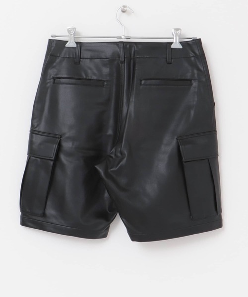 URBAN RESEARCH（アーバンリサーチ）の「GOODBETTERBEST　レザーショートカーゴパンツ（その他パンツ・メンズ・ブラック・1/2）」の18枚目の写真