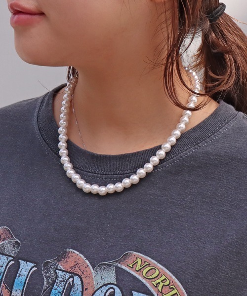 Factor=(ファクターイコール)の「8mmパールネックレス(ネックレス・レディース・アイボリー・FREE)」の1枚目の写真