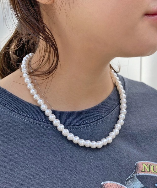 Factor=(ファクターイコール)の「8mmパールネックレス(ネックレス・レディース・アイボリー・FREE)」の3枚目の写真