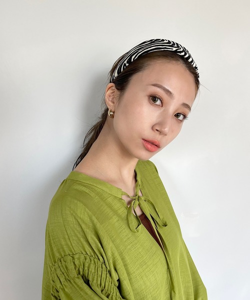 SANSeLF（サンセルフ）の「【SANSeLF】 motif hair band  sana14s21（カチューシャ・レディース・ブラック/ブラウン/アイボリー/ブラウン系その他・FREE）」の15枚目の写真