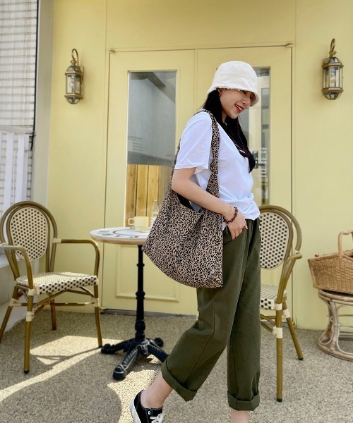 CEMONEMO（セモネモ）の「NINETプリントTシャツ（Tシャツ/カットソー・レディース・ホワイト/グリーン/クリーム・FREE）」の8枚目の写真