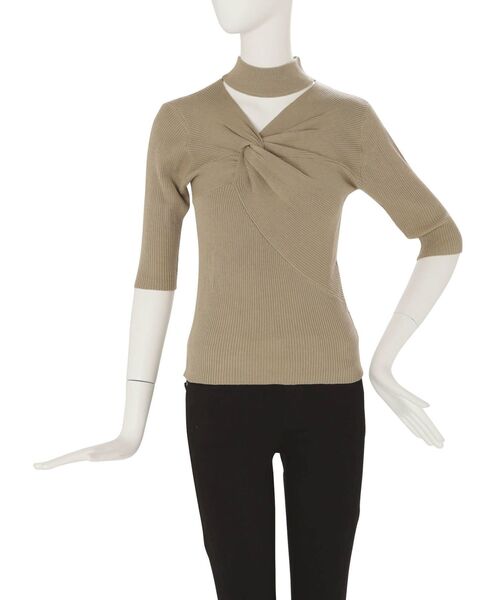 MURUA（ムルーア）の「フロントツイストハーフニット（ニット/セーター・レディース・ブラック/ベージュ/ブラウン/アイボリー・FREE）」の11枚目の写真