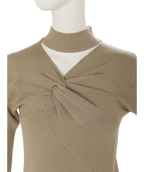 MURUA（ムルーア）の「フロントツイストハーフニット（ニット/セーター・レディース・ブラック/ベージュ/ブラウン/アイボリー・FREE）」の8枚目の写真