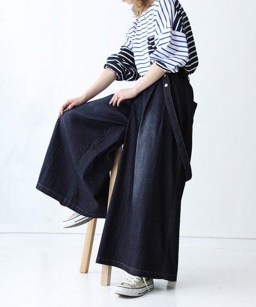 n'OrLABEL(ノアールレーベル)の「【接触冷感・遮熱効果・UVカット・抗菌防臭・ストレッチ】サスペンダー付きワイドデニムパンツ(デニムパンツ・レディース・ブルー/インディゴブルー/ネイビー・1/2)」の21枚目の写真