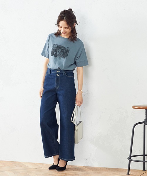 COMME CA ISM(コムサイズム)の「フォトプリント Tシャツ(Tシャツ/カットソー・レディース・ホワイト/ターコイズブルー/ミント/チャコール・MEDIUM/LARGE)」の5枚目の写真