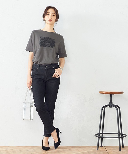 COMME CA ISM(コムサイズム)の「フォトプリント Tシャツ(Tシャツ/カットソー・レディース・ホワイト/ターコイズブルー/ミント/チャコール・MEDIUM/LARGE)」の6枚目の写真