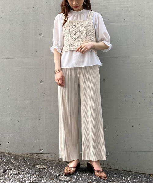 AS KNOW AS plus（アズノゥアズプラス）の「☆かぎ針ビスチェとブラウス（シャツ/ブラウス・レディース・ライトグリーン/ブルーグレー/キナリ・FREE）」の8枚目の写真