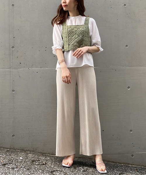 AS KNOW AS plus（アズノゥアズプラス）の「☆かぎ針ビスチェとブラウス（シャツ/ブラウス・レディース・ライトグリーン/ブルーグレー/キナリ・FREE）」の20枚目の写真