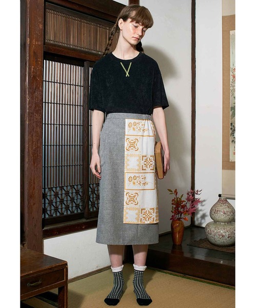 シロップ.(シロップ.)の「エプロンみたいなワンショルダースカート(スカート・レディース・グレー系その他・SMALL/MEDIUM/LARGE/X-LARGE/XX-LARGE)」の3枚目の写真